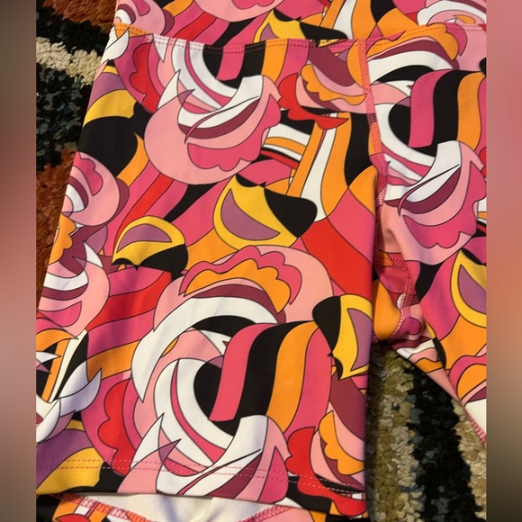 Size Large Beach Riot Athletic Shorts - Picture 7 of 7